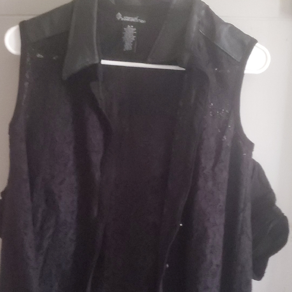 Signature Studio Black Lace Blouse